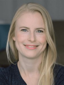 christina klaro 30x40